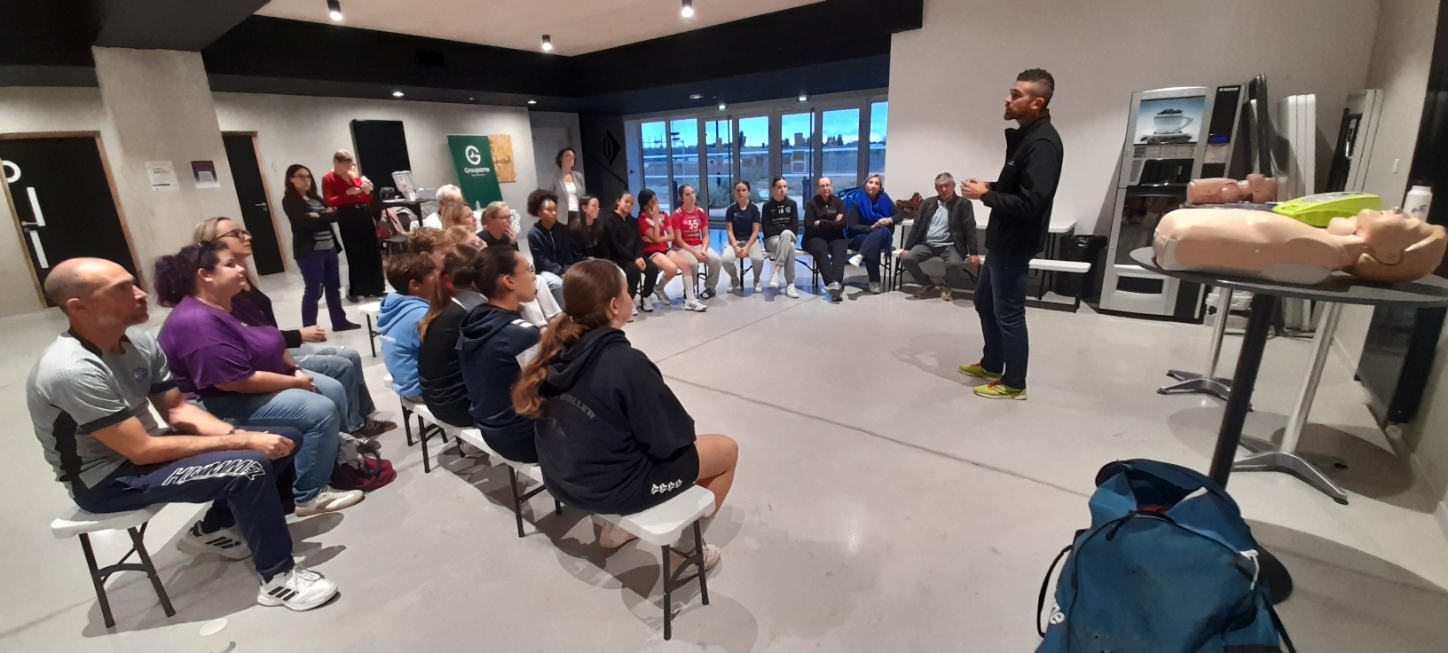 Formation gestes qui sauvent avec Groupama Méditerranée